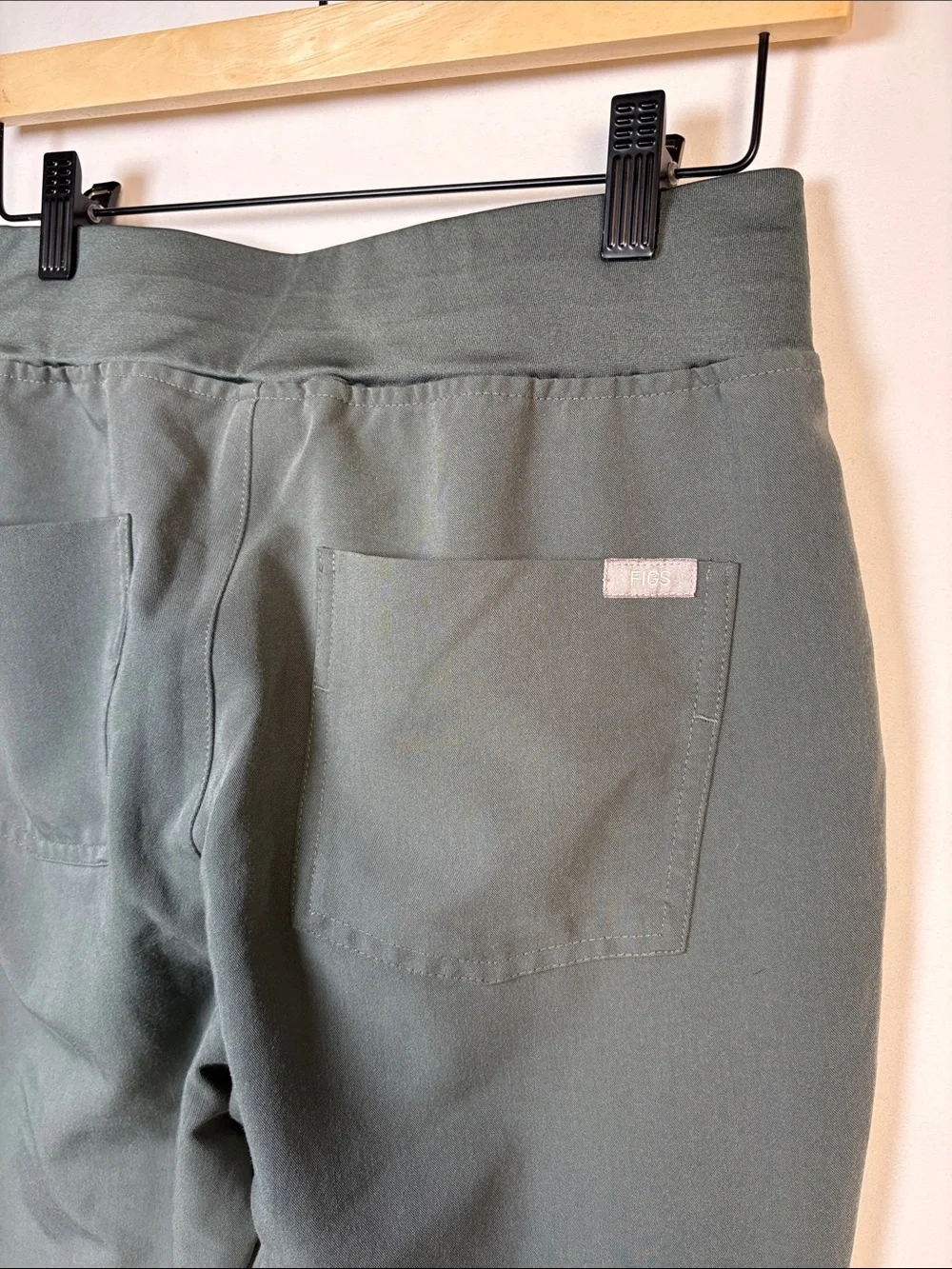 FIGS Zamora Petite Jogger Scrub Bottoms W22SW2012P size Small/Petite
